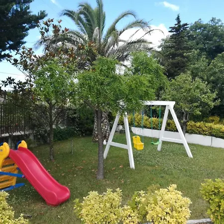 Assunta Con Piscina Βίλα *