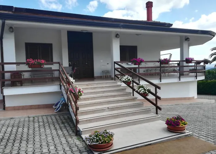 Assunta Con Piscina Benevento